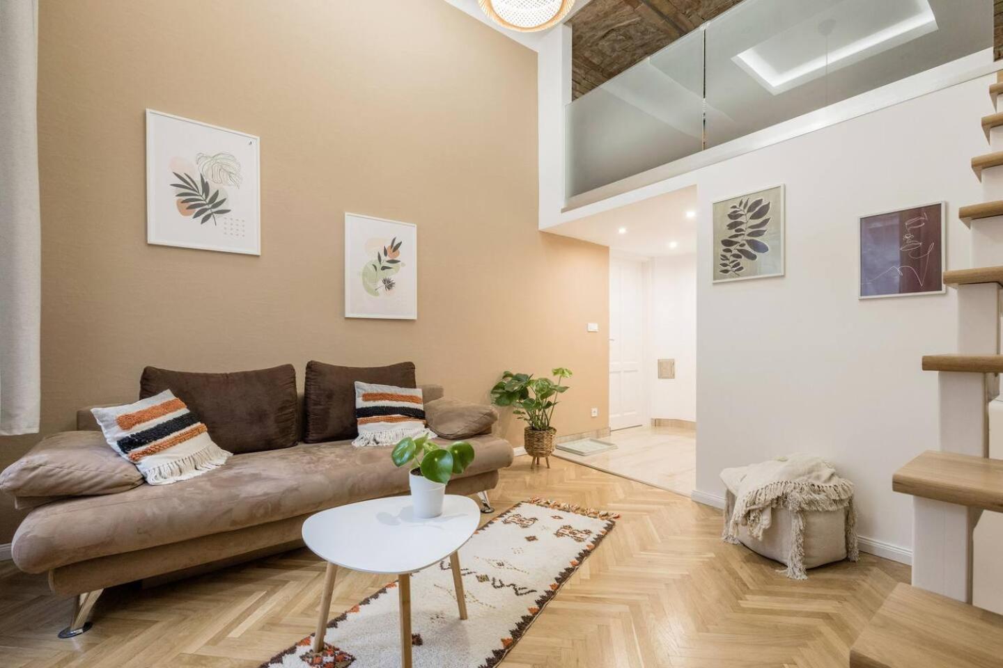 L1 Apartments Budapest Luaran gambar