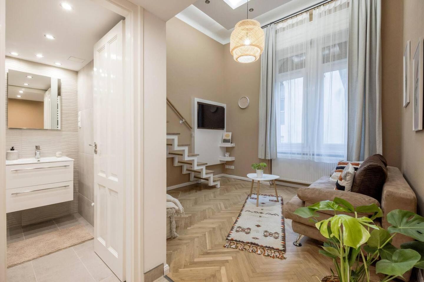 L1 Apartments Budapest Luaran gambar